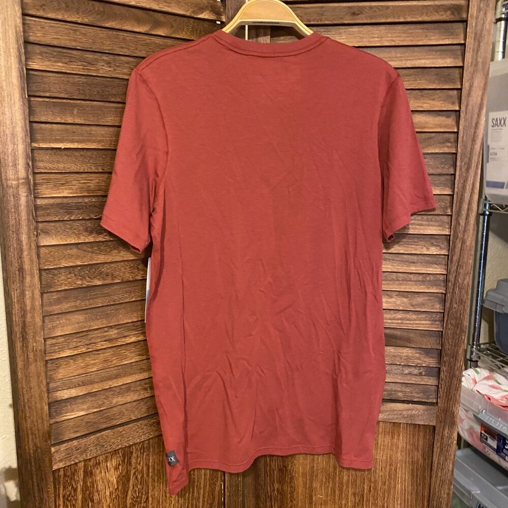 SAXX Men's DropTemp Cooling Cotton Tee Red Clay - Picture 2 of 5